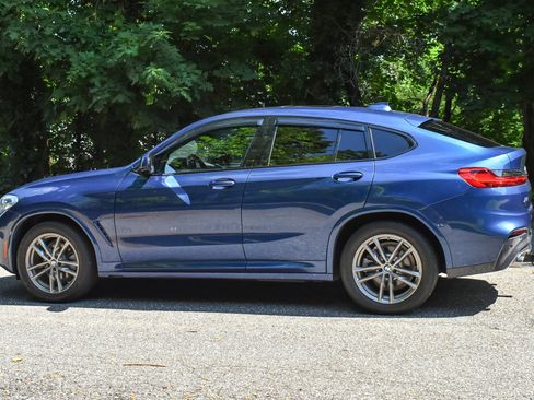 Used 2019 BMW X4 xDrive30i w/ M Sport Package 2 AWD/4WD image 5