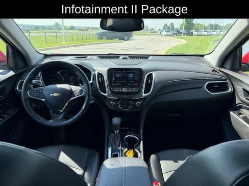 Used 2024 Chevrolet Equinox Premier AWD/4WD image 7