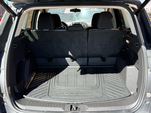 Used 2013 Ford Escape SE image 32