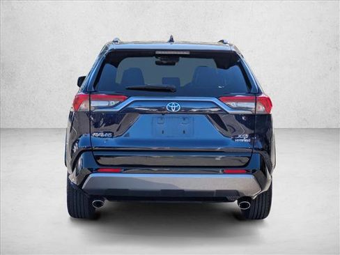 Used 2020 Toyota RAV4 XSE image 6