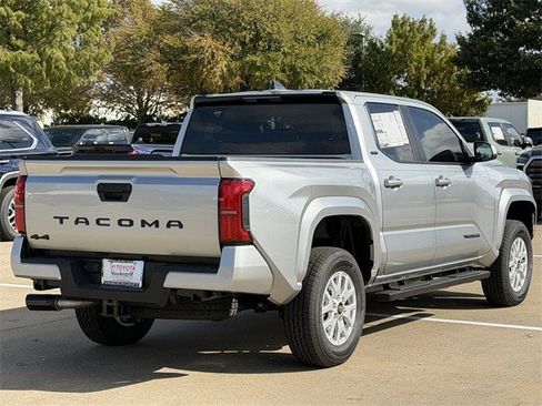 New 2025 Toyota Tacoma SR5 image 4