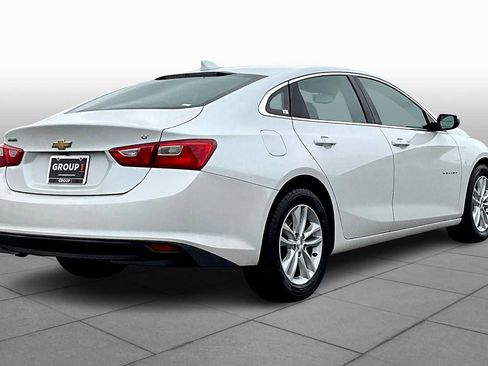 Used 2016 Chevrolet Malibu LT image 12
