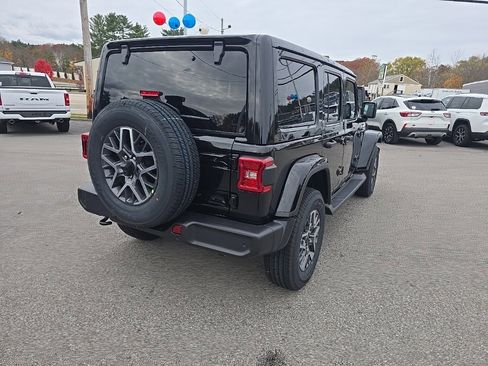 New 2026 Jeep Wrangler Sahara image 7