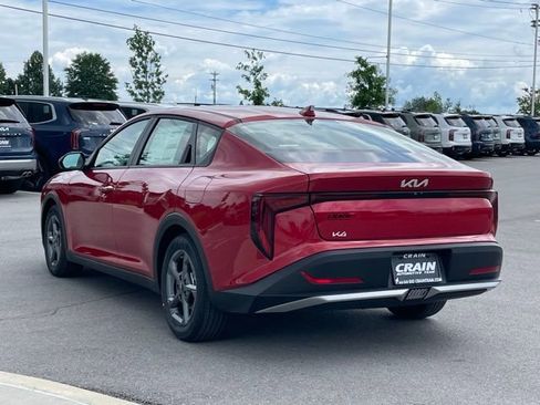 New 2025 Kia K4 LXS image 5