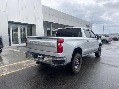 Used 2021 Chevrolet Silverado 1500 LT AWD/4WD image 5