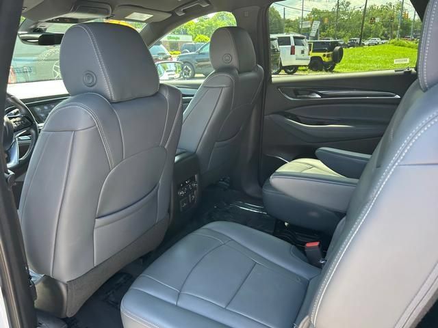 Used 2024 Buick Enclave Premium AWD/4WD image 14
