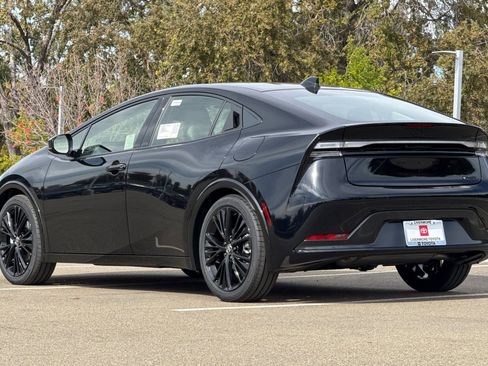 New 2026 Toyota Prius Plug-In Hybrid image 6