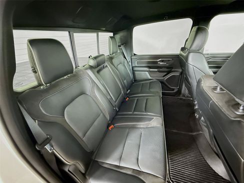 Used 2024 RAM 1500 Laramie AWD/4WD image 27