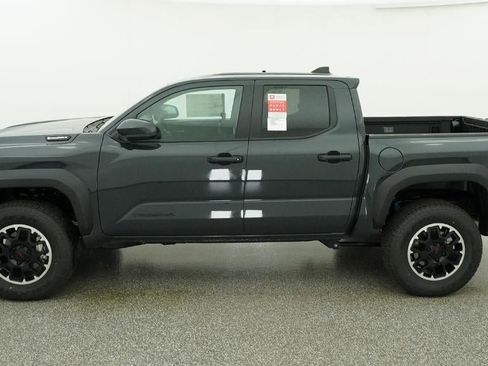 New 2026 Toyota Tacoma TRD Off-Road image 3