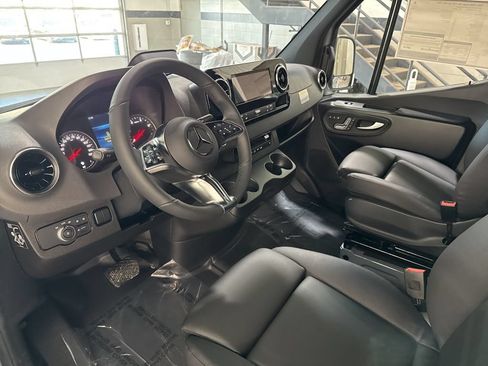 New 2026 Mercedes-Benz Sprinter 2500 image 13
