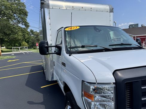 Used 2023 Ford E-350 and Econoline 350 Super Duty w/ Driver's Safety Package RWD image 27