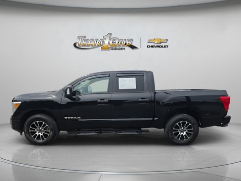 Used 2024 Nissan Titan SV w/ SV Convenience Package AWD/4WD image 5