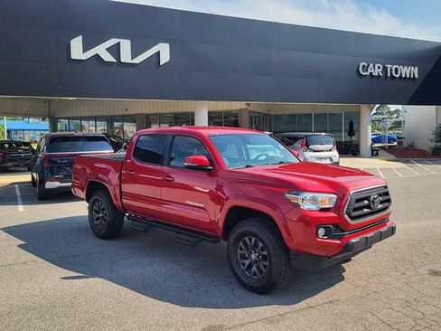 Used 2023 Toyota Tacoma SR5 w/ Technology Package AWD/4WD image 1