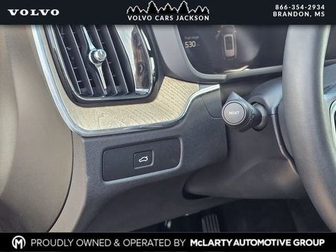 New 2026 Volvo XC60 B5 Plus w/ Protection Package Premier AWD/4WD image 16