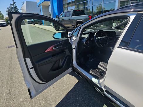 Used 2025 Chevrolet Equinox EV RS w/ Active Safety Package 3 AWD/4WD image 18