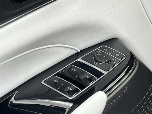 Certified 2024 Cadillac Lyriq Luxury RWD image 24