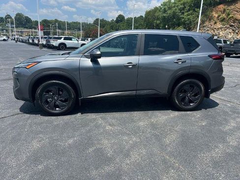 Certified 2024 Nissan Rogue SV AWD/4WD image 6