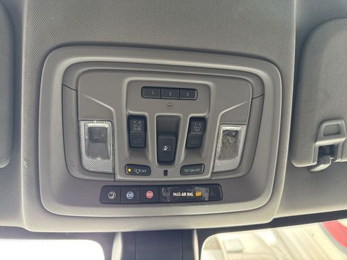 Used 2019 GMC Sierra 1500 Denali w/ Denali Ultimate Package image 27