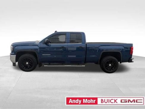 Used 2018 GMC Sierra 1500 SLE w/ SLE Value Package AWD/4WD image 7