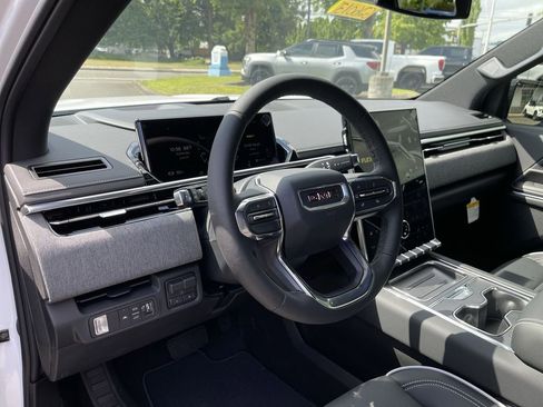 New 2026 GMC Sierra EV Elevation image 10