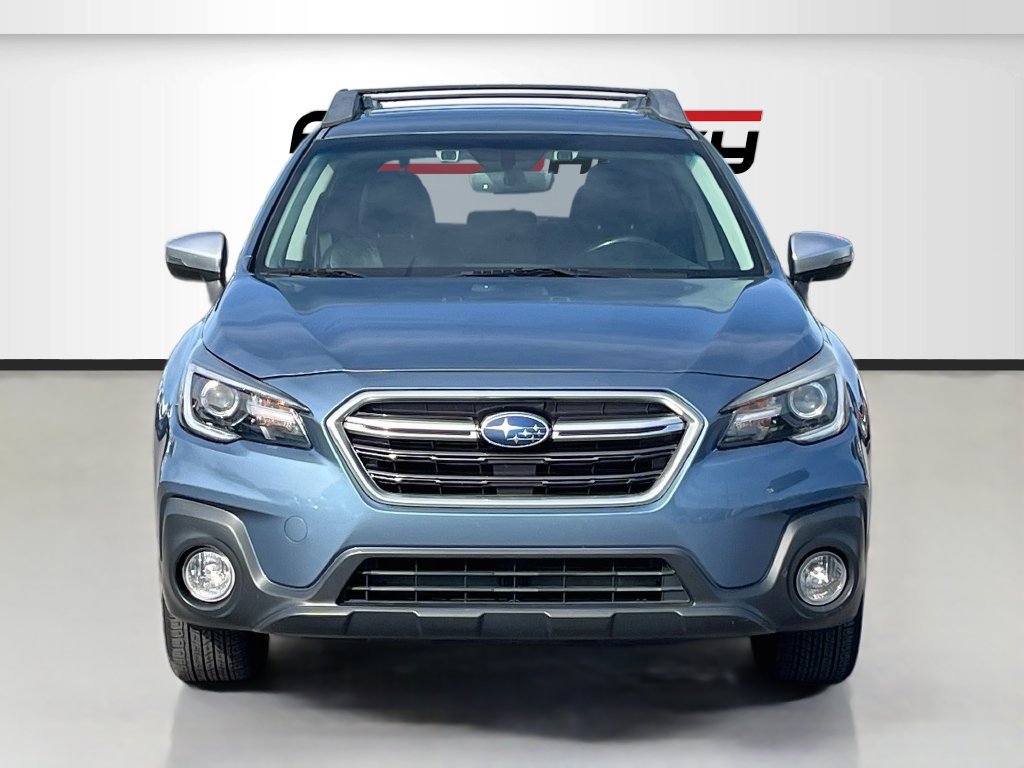 Used 2018 Subaru Outback 3.6R Limited w/ 50th Anniversary Edition AWD/4WD image 2