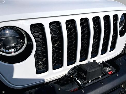 Used 2023 Jeep Gladiator Sport AWD/4WD image 30