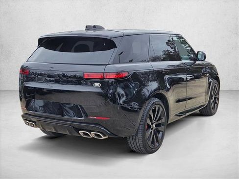 Used 2023 Land Rover Range Rover Sport First Edition image 5
