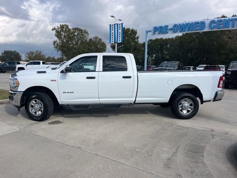 Used 2020 RAM 2500 Tradesman w/ Chrome Appearance Group image 4