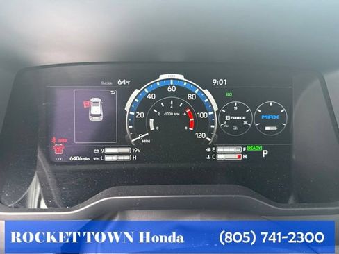 Used 2025 Toyota Sequoia Limited AWD/4WD image 17