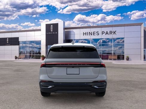 New 2026 Lincoln Nautilus Premier w/ Equipment Group 102A AWD/4WD image 5