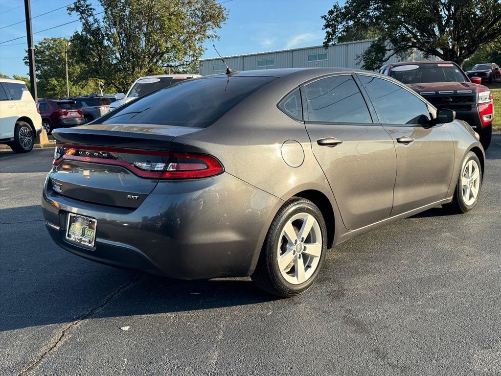 Used 2015 Dodge Dart SXT FWD image 3