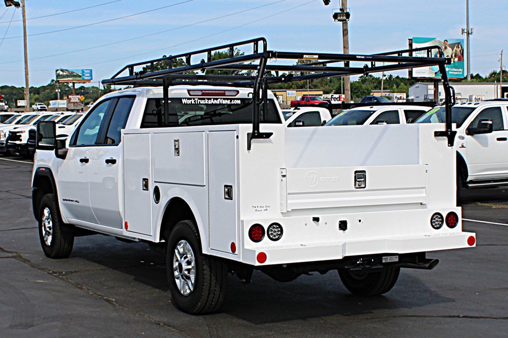 Used 2026 GMC Sierra 2500 Pro w/ Convenience Package RWD image 4
