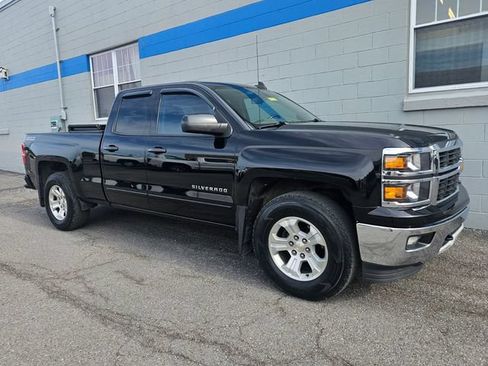 Used 2015 Chevrolet Silverado 1500 LT w/ All Star Edition AWD/4WD image 4