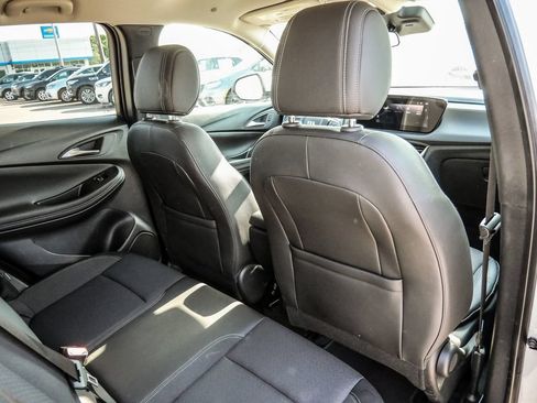 Used 2025 Buick Encore GX Preferred FWD image 18
