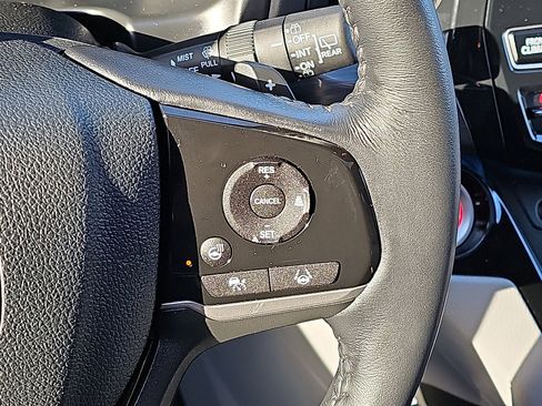 Used 2024 Honda Odyssey Elite image 28