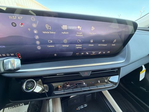 New 2026 Buick Envision Preferred image 13