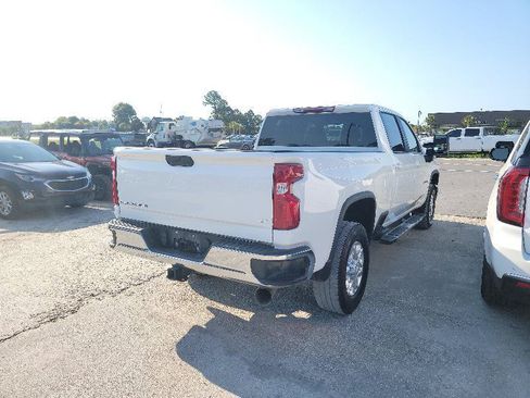 Used 2025 Chevrolet Silverado 2500 LT AWD/4WD image 7