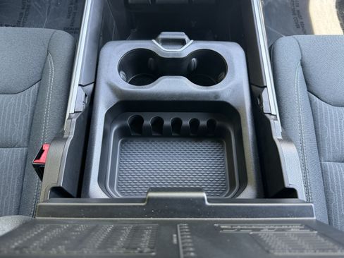Used 2022 RAM 1500 Big Horn AWD/4WD image 25