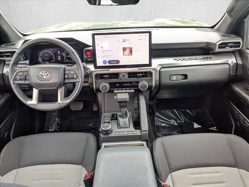 Used 2025 Toyota Tacoma TRD Off-Road image 16