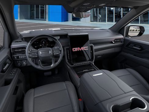 New 2025 GMC Yukon Denali w/ Denali Reserve Package image 15