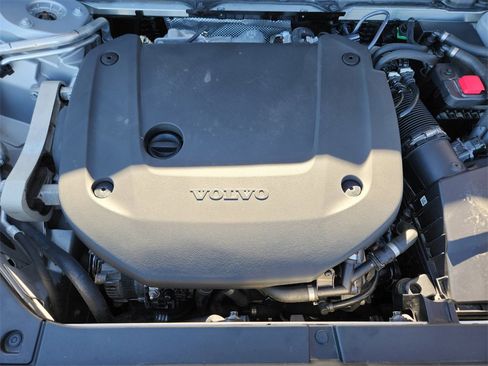 Used 2023 Volvo XC90 B6 Plus w/ Protection Package Premier image 26