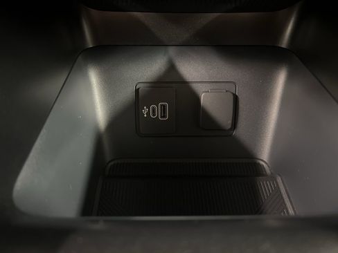 New 2026 Ford Explorer ST-Line AWD/4WD image 15