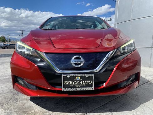 Used 2018 Nissan Leaf SL w/ SL Technology Package image 2