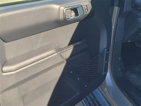 New 2025 Ford Bronco Outer Banks image 8