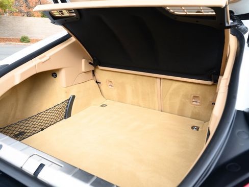 Used 2015 Porsche Panamera 4 image 16