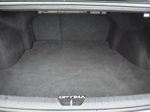 Used 2019 Kia Optima EX image 36