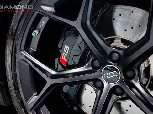 Used 2024 Audi RS 6 performance image 44