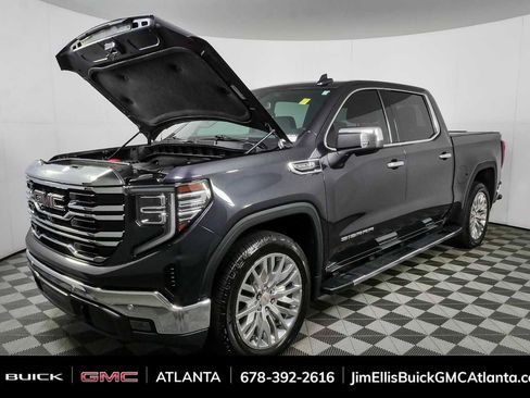 Used 2022 GMC Sierra 1500 SLT w/ SLT Premium Plus Package RWD image 33