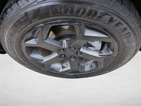 Used 2019 Land Rover Range Rover Sport HSE AWD/4WD image 22