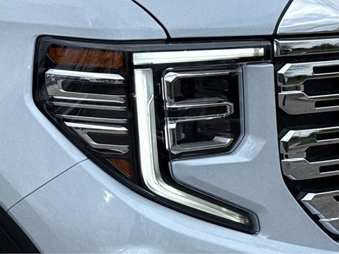 New 2026 GMC Sierra 1500 Denali w/ Denali Reserve Package image 19